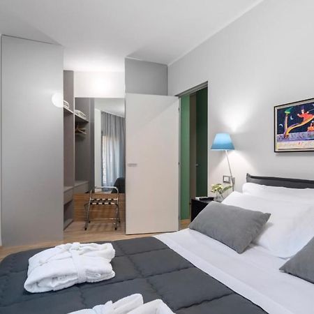 30Cavour Luxury Suites ปาเวีย ภายนอก รูปภาพ