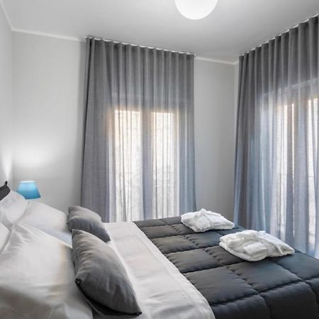 30Cavour Luxury Suites ปาเวีย ภายนอก รูปภาพ