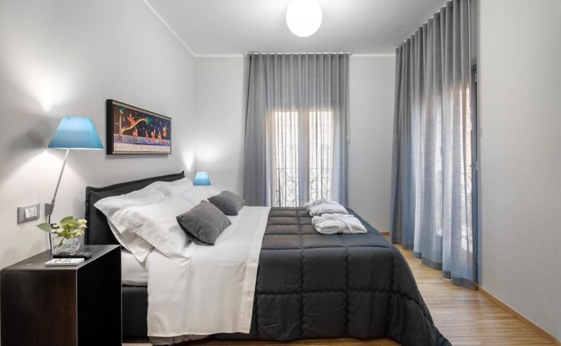 30Cavour Luxury Suites ปาเวีย ภายนอก รูปภาพ