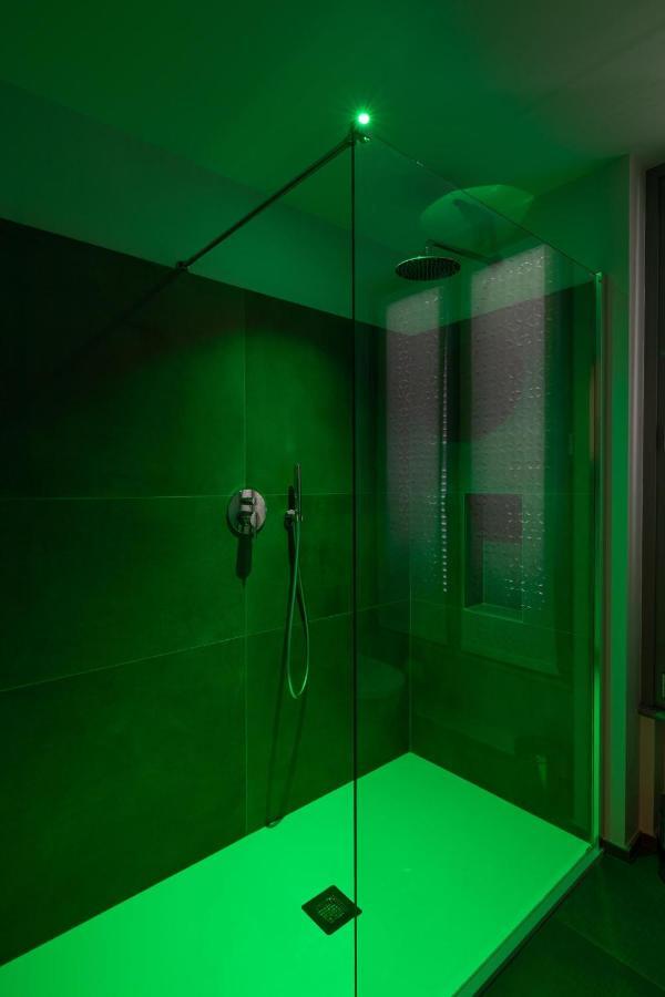 30Cavour Luxury Suites ปาเวีย ภายนอก รูปภาพ