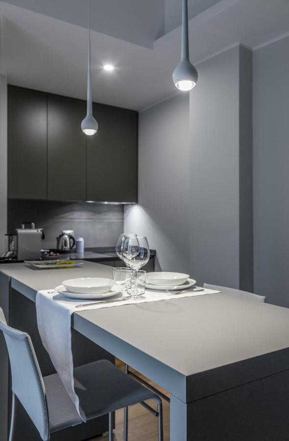 30Cavour Luxury Suites ปาเวีย ภายนอก รูปภาพ