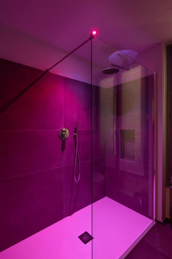 30Cavour Luxury Suites ปาเวีย ภายนอก รูปภาพ
