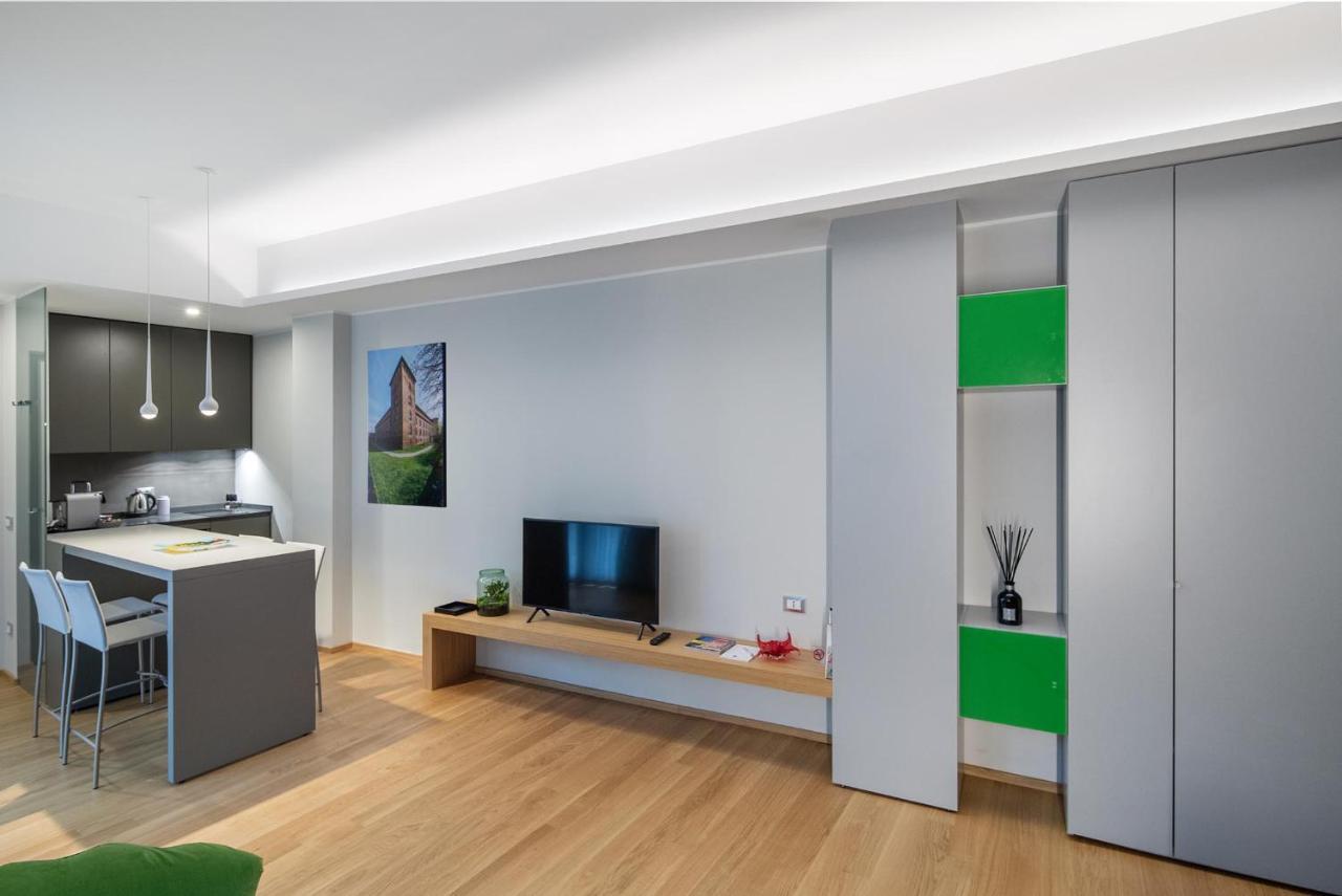 30Cavour Luxury Suites ปาเวีย ภายนอก รูปภาพ